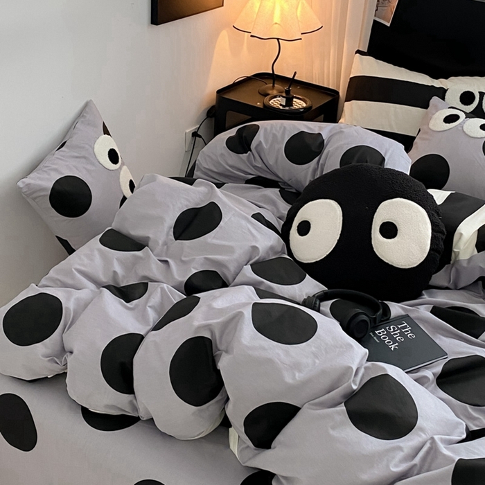 91家纺网 家纺一手货源 找家纺 吉象 2025新款大眼睛毛巾绣四件套 大眼睛-波点魅惑黑