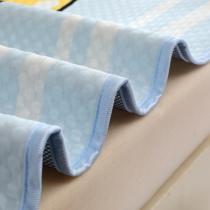 91家纺网 家纺一手货源 找家纺 （总）2025大版卡通夏季凉豆豆凉席三件套空调房床笠款凉席三件套