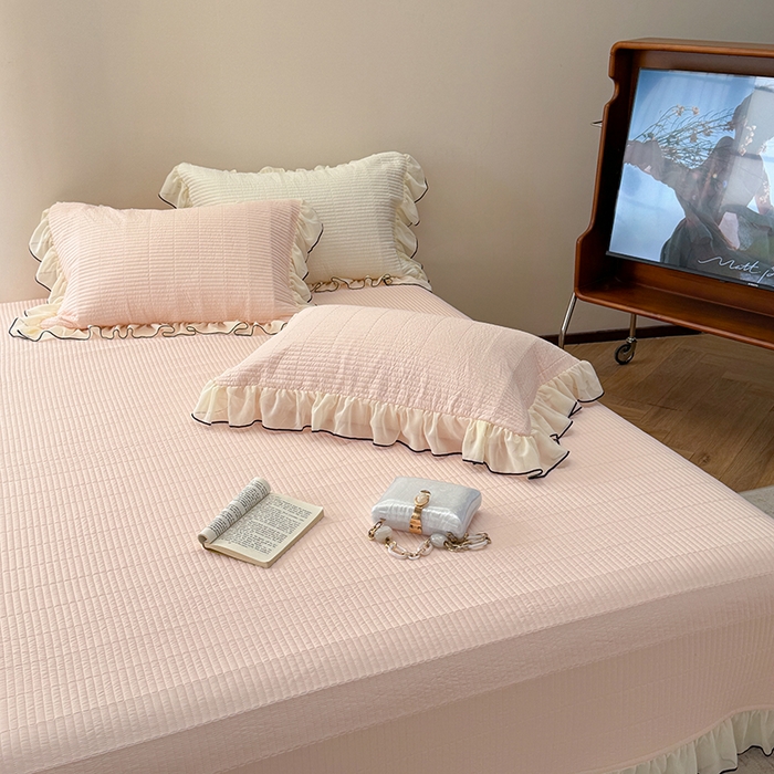 91家纺网 家纺一手货源 找家纺 琳可家居 2025新款雪精灵系列兰精天丝凉感床盖三件套 春露粉