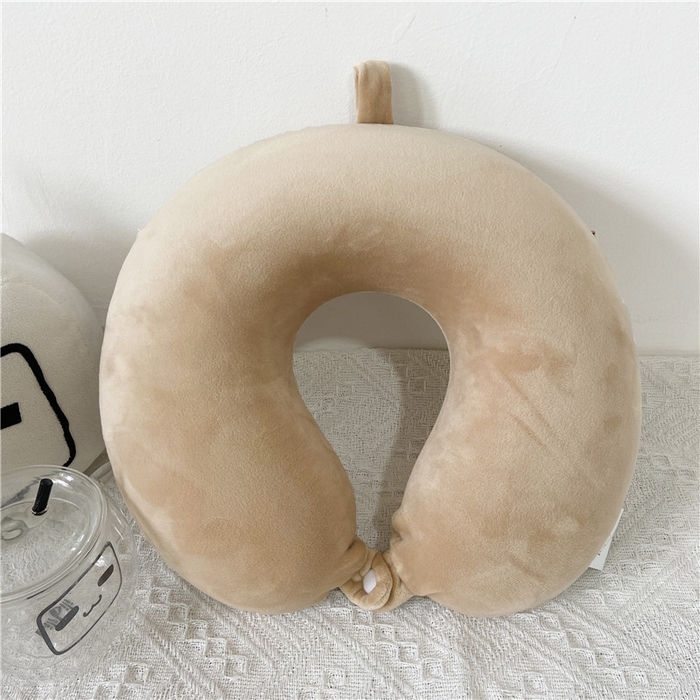 91家纺网 家纺一手货源 找家纺 卡奥家纺 2025新款纯U型枕旅行颈椎枕 浅棕32*31*12