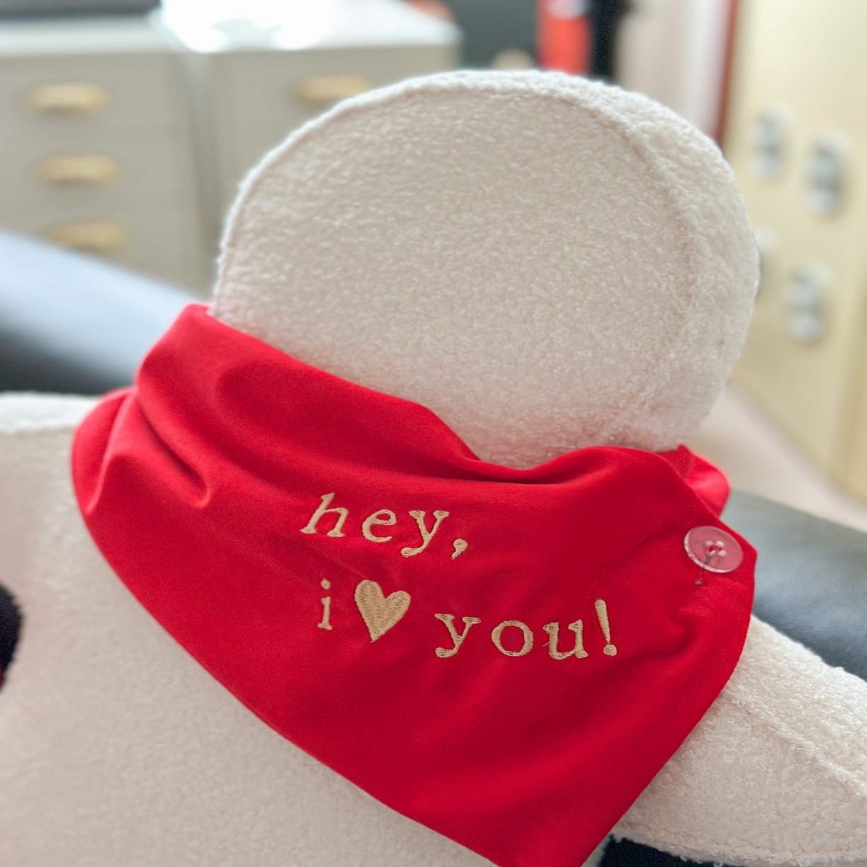 91家纺网 家纺一手货源 找家纺 （总）美茉家居 爱的依偎（靠垫）