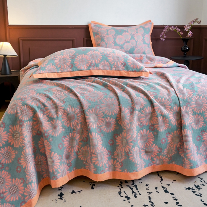 91家纺网 家纺一手货源 找家纺 （总）棠薇家纺  2025新款全棉彩纱双层纱夏被三层纱多功能毛巾被纱布毯细纱床盖 葵园豆沙