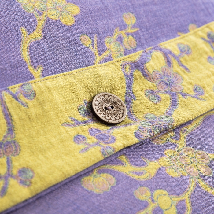 91家纺网 家纺一手货源 找家纺 鲁爱 2025新款全棉色织双层纱纽扣款四件套 梅醉春秋-浅紫 