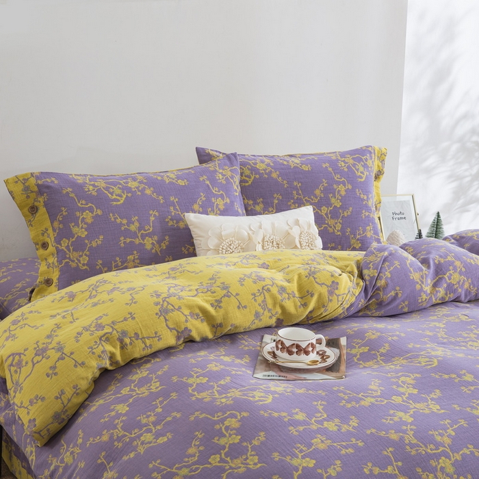 91家纺网 家纺一手货源 找家纺 鲁爱 2025新款全棉色织双层纱纽扣款四件套 梅醉春秋-浅紫 