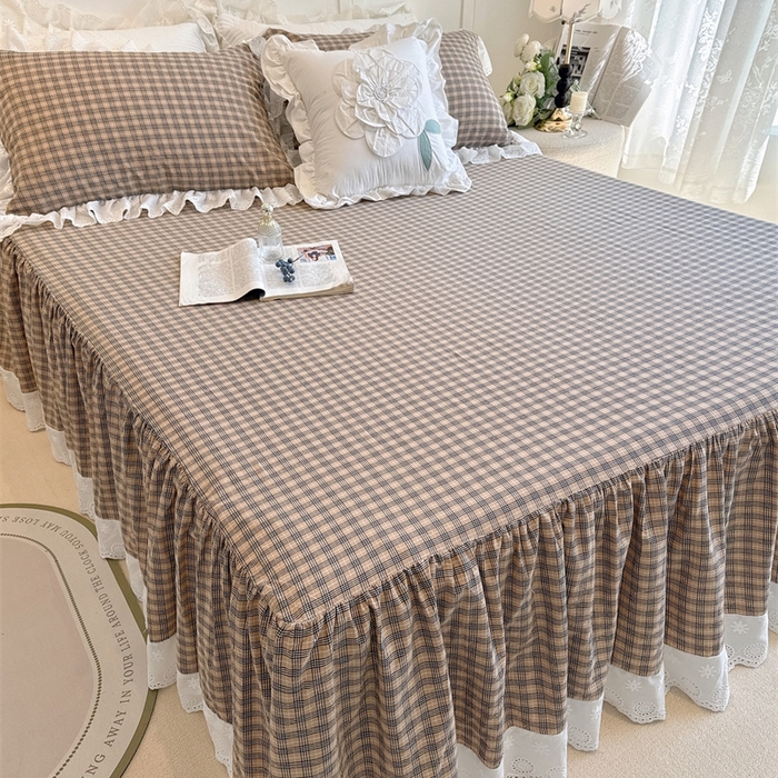 91家纺网 家纺一手货源 找家纺 胜权家纺 2025春夏新品全棉法式复古色织水洗棉床裙单品系列 米咖格