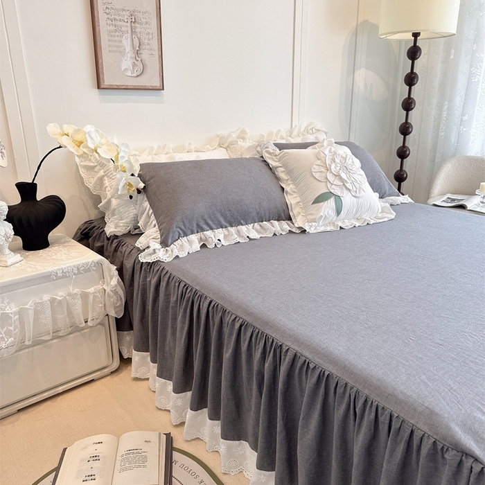 91家纺网 家纺一手货源 找家纺 胜权家纺 2025春夏新品全棉法式复古色织水洗棉床裙单品系列 亚麻灰