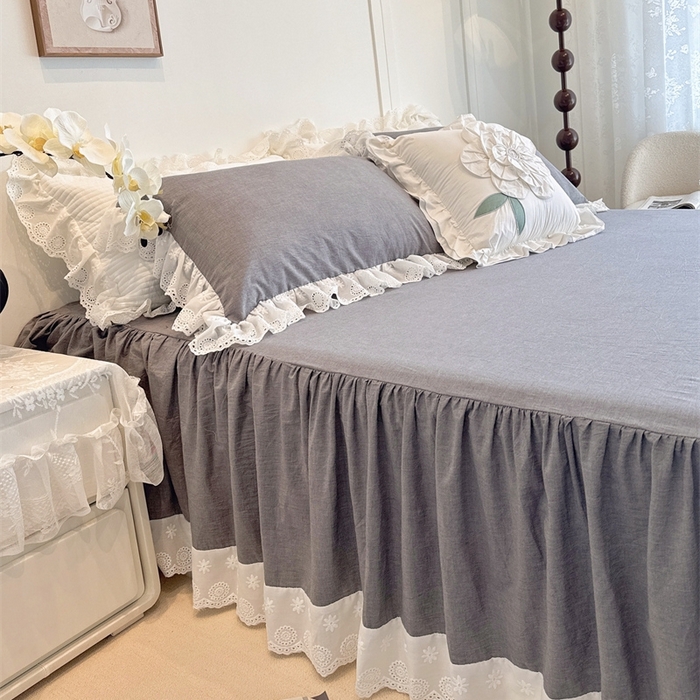 91家纺网 家纺一手货源 找家纺 胜权家纺 2025春夏新品全棉法式复古色织水洗棉床裙单品系列 亚麻灰