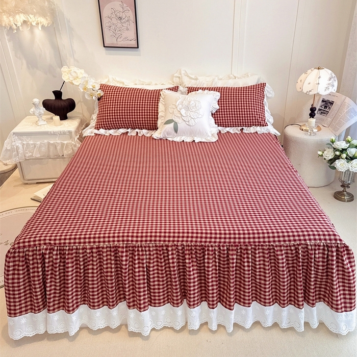 91家纺网 家纺一手货源 找家纺 胜权家纺 2025春夏新品全棉法式复古色织水洗棉床裙四件套系列 小红格