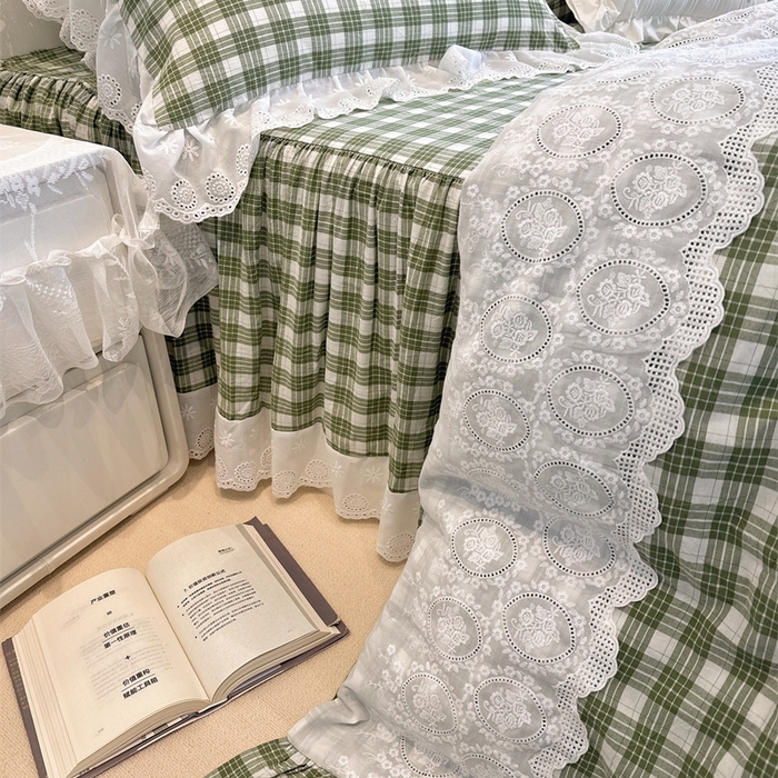 91家纺网 家纺一手货源 找家纺 胜权家纺 2025春夏新品全棉法式复古色织水洗棉床裙四件套系列 中绿格