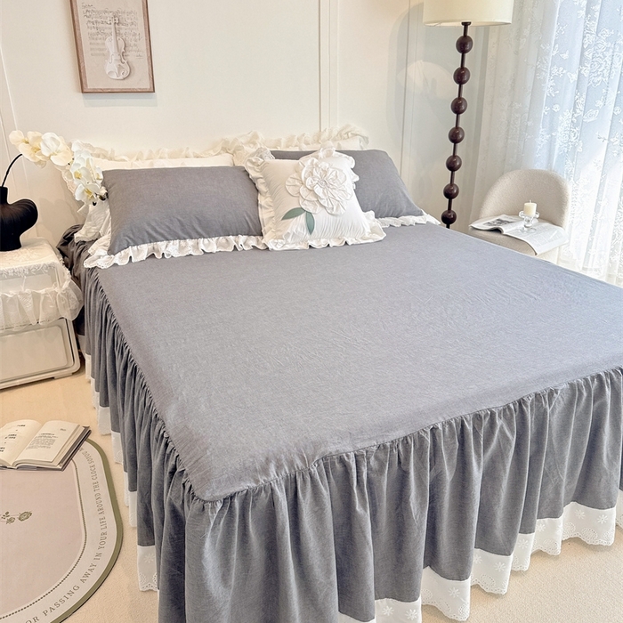 91家纺网 家纺一手货源 找家纺 胜权家纺 2025春夏新品全棉法式复古色织水洗棉床裙四件套系列 亚麻灰