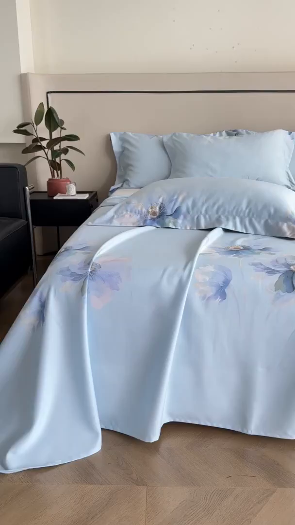 91家纺网 家纺一手货源 找家纺 时亿家居 2025新款金太阳玉精凉席三件套 荷畔