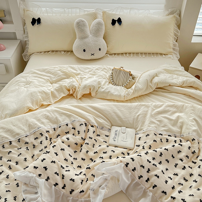 91家纺网 家纺一手货源 找家纺 梦之岛 2025新款韩版蝴蝶蕾丝水洗棉毛巾绣四件套 蝴蝶夏被-黄