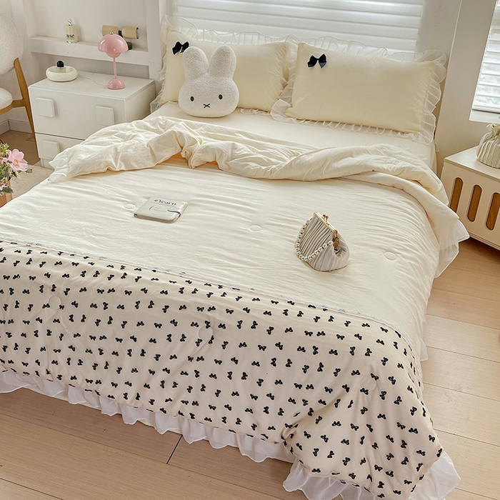 91家纺网 家纺一手货源 找家纺 梦之岛 2025新款韩版蝴蝶蕾丝水洗棉毛巾绣四件套 蝴蝶夏被-黄