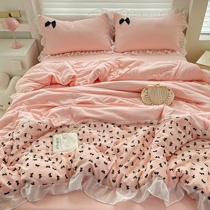 91家纺网 家纺一手货源 找家纺 梦之岛 2025新款韩版蝴蝶蕾丝水洗棉毛巾绣四件套 蝴蝶夏被-玉