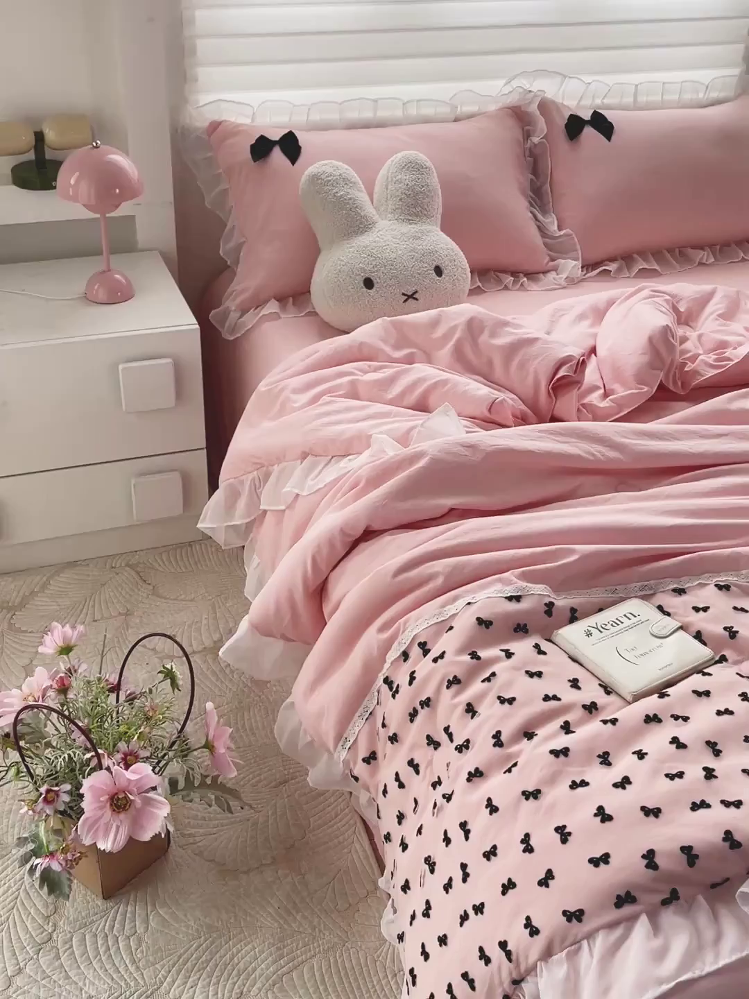 91家纺网 家纺一手货源 找家纺 梦之岛 2025新款韩版蝴蝶蕾丝水洗棉毛巾绣四件套 蝴蝶夏被-玉