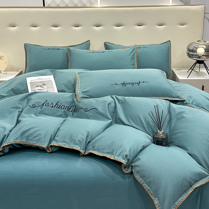 91家纺网 家纺一手货源 找家纺 2025新款13374全棉母婴级贝壳绣宽边枕套纯色刺绣三角针四件套全棉贡缎新疆长绒字母款 贝壳绣-摩卡绿