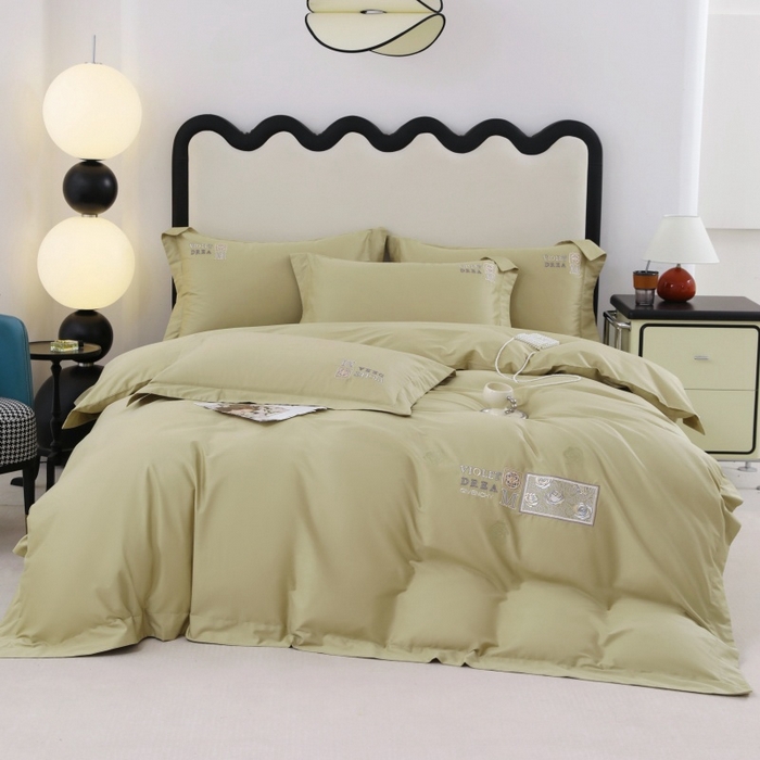 91家纺网 家纺一手货源 找家纺 优姿家纺2025新品高端加密全棉100支绣花宽边四件套 玫瑰花簇森林绿