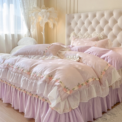 91家纺网 家纺一手货源 找家纺 （总）瑞宝 2025新款全棉法式花边贡缎提花四件套-布蕾（控价床单 270起 床盖 300起）