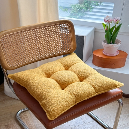 美茉家居 2025新款泰迪绒方形坐垫 姜黄