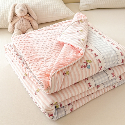 91家纺网 家纺一手货源 找家纺 （总）米可 2025新款A类凉感丝冰豆豆夏凉被