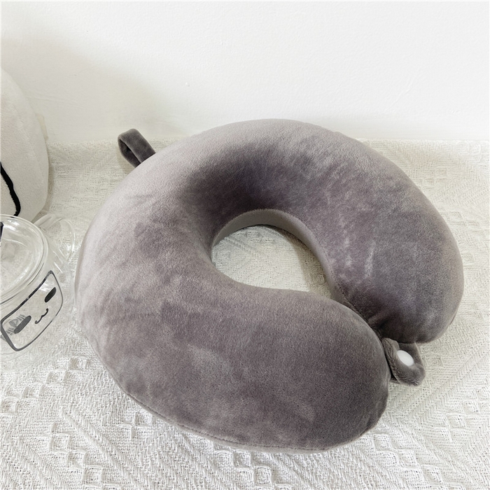 91家纺网 家纺一手货源 找家纺 （总）卡奥家纺 2025新款纯U型枕旅行颈椎枕