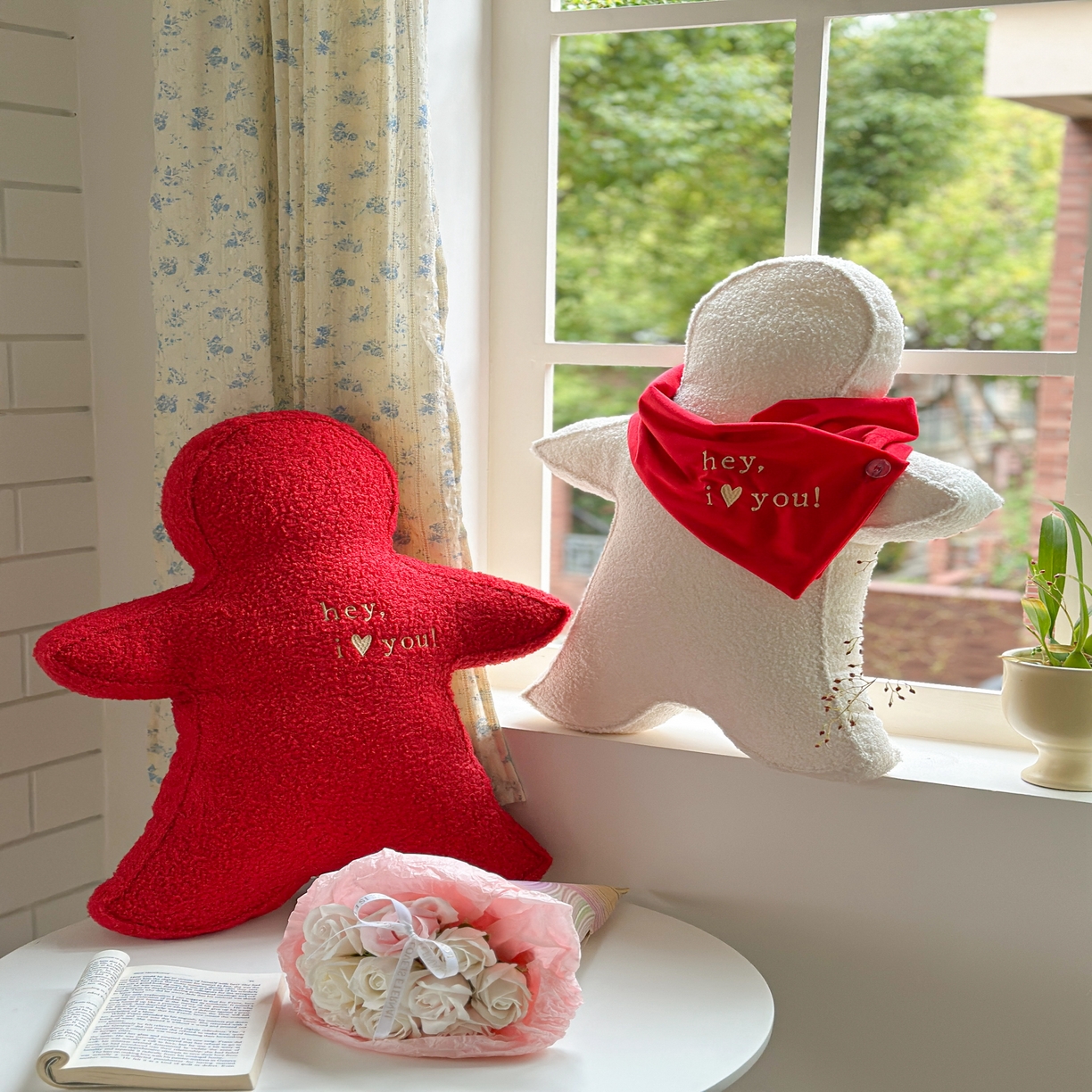 91家纺网 家纺一手货源 找家纺 （总）美茉家居 爱的依偎（靠垫）