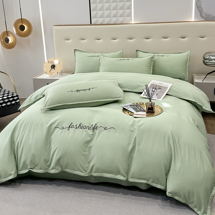 91家纺网 家纺一手货源 找家纺 2025新款13374全棉母婴级贝壳绣宽边枕套纯色刺绣三角针四件套全棉贡缎新疆长绒字母款 贝壳绣-炫彩绿