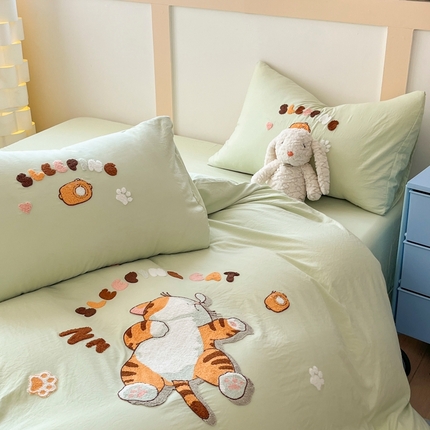 91家纺网 家纺一手货源 找家纺 （总）青螺家纺 2025春夏新款云朵棉毛巾绣卡通可爱三件套四件套学生套件