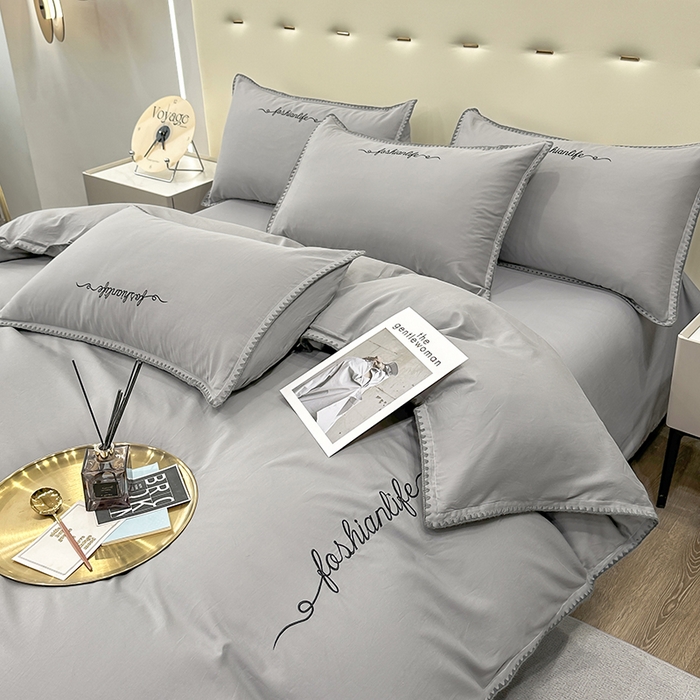 91家纺网 家纺一手货源 找家纺 2025新款13374全棉母婴级贝壳绣宽边枕套纯色刺绣三角针四件套全棉贡缎新疆长绒字母款 贝壳绣-绅士灰