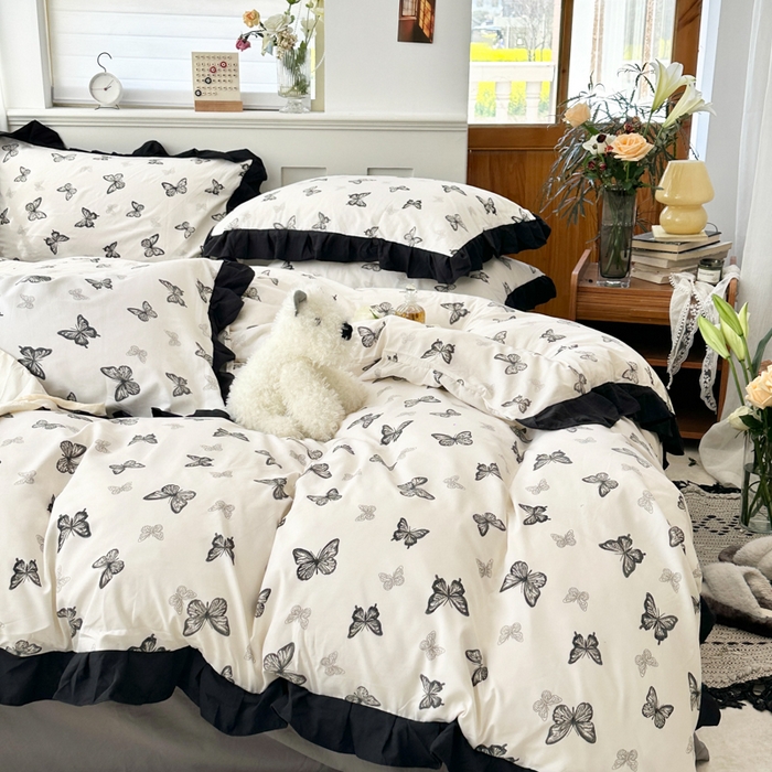 91家纺网 家纺一手货源 找家纺 芷凡家纺 2025新款皱皱云感棉赫本风韩式花边四件套 蝶梦