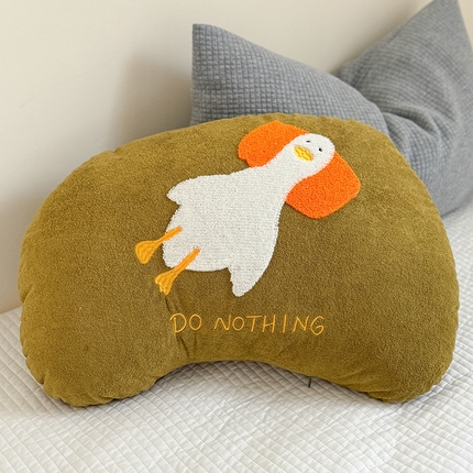 91家纺网 家纺一手货源 找家纺 美茉家居 2025新款云朵绒异形抱枕 躺平鸭