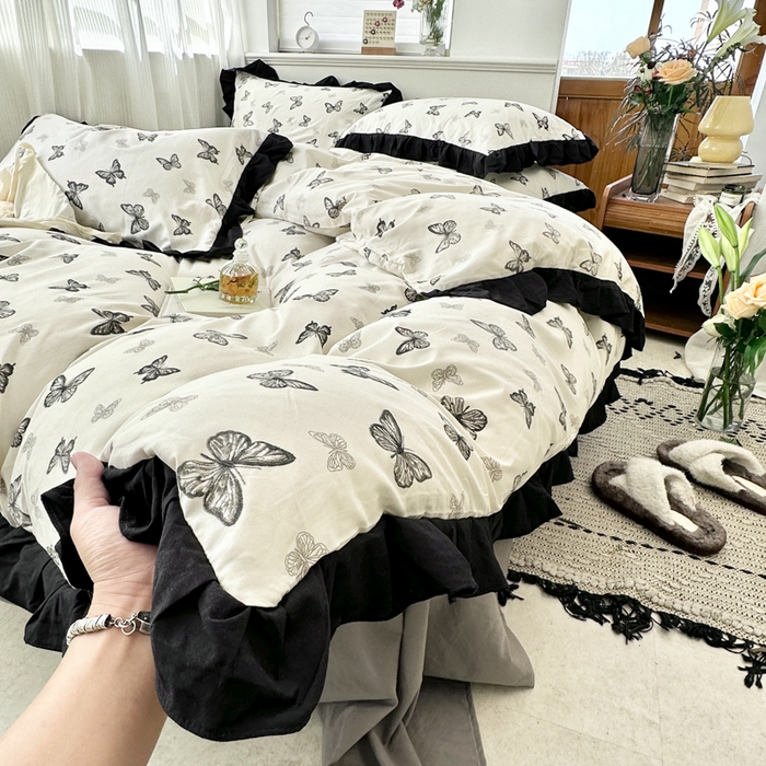 91家纺网 家纺一手货源 找家纺 芷凡家纺 2025新款皱皱云感棉赫本风韩式花边四件套 蝶梦