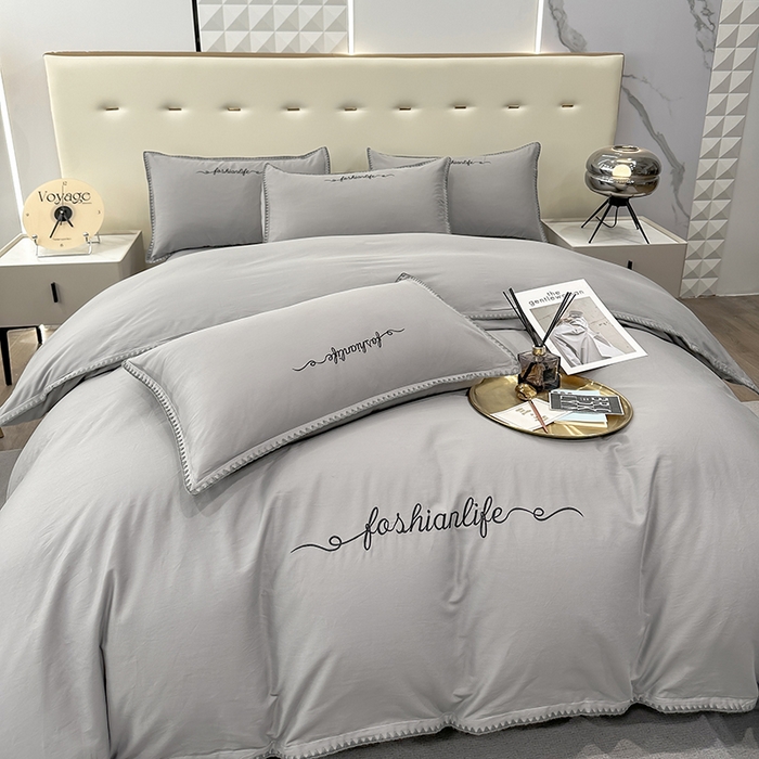 91家纺网 家纺一手货源 找家纺 2025新款13374全棉母婴级贝壳绣宽边枕套纯色刺绣三角针四件套全棉贡缎新疆长绒字母款 贝壳绣-绅士灰