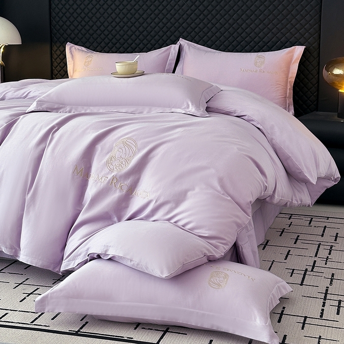 91家纺网 家纺一手货源 找家纺 梦莱斯2025新款长绒棉刺绣轻奢系列四件套 梦幻紫