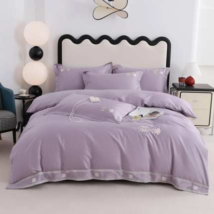 91家纺网 家纺一手货源 找家纺 优姿家纺2025新品高端加密全棉100支绣花宽边四件套 奢侈生活-紫罗兰
