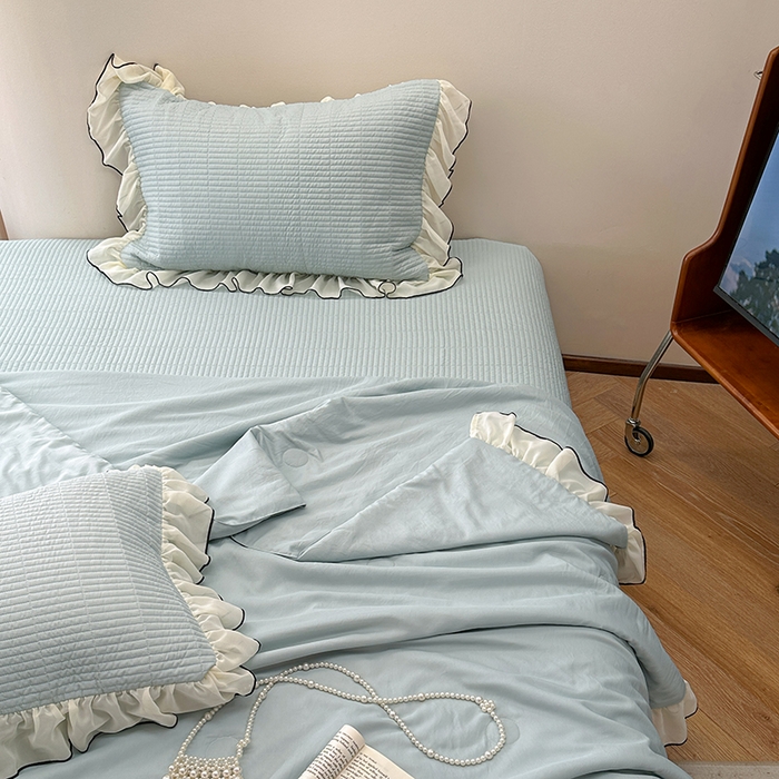 91家纺网 家纺一手货源 找家纺 琳可家居 2025新款雪精灵系列兰精天丝凉感床盖三件套 晴空蓝