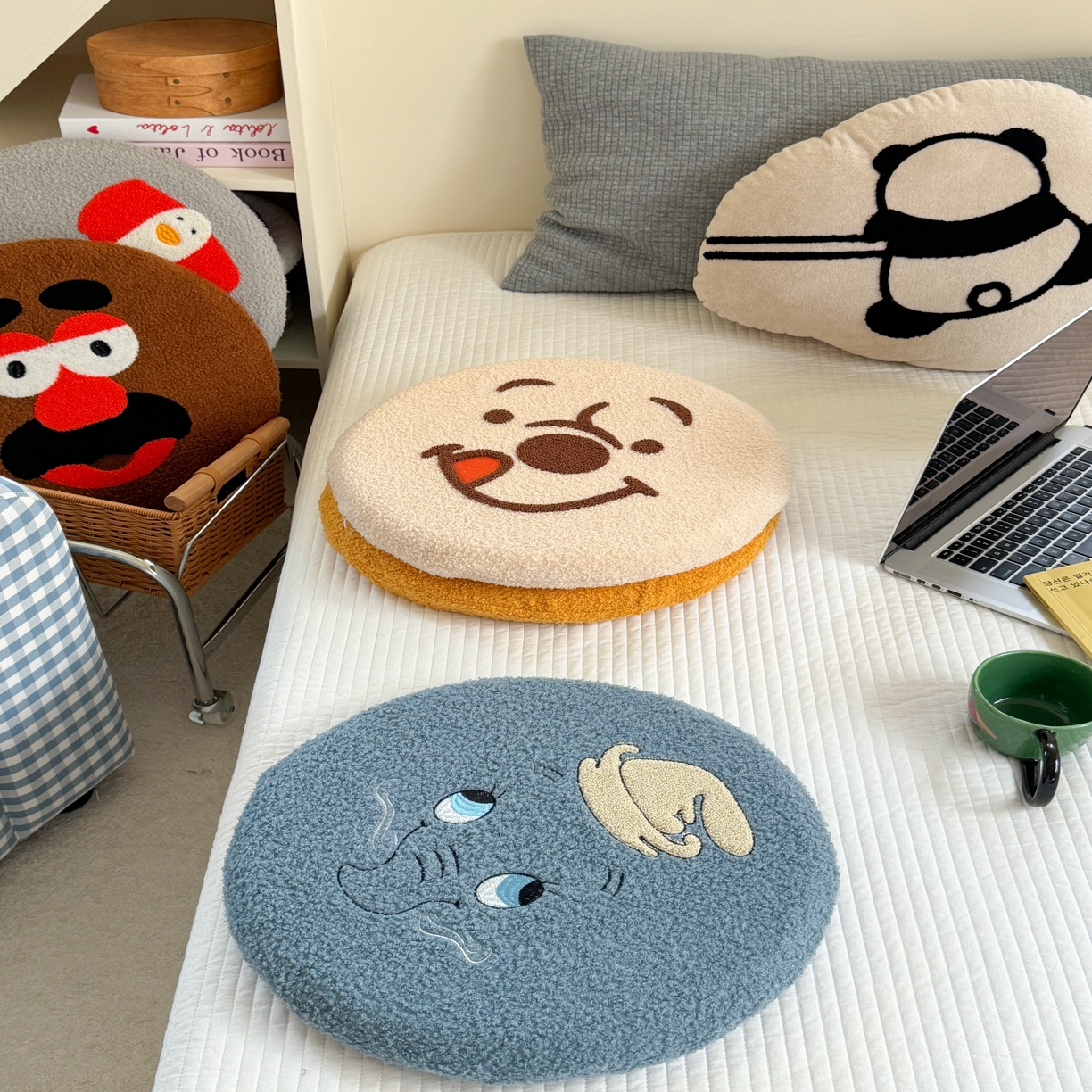 91家纺网 家纺一手货源 找家纺 （总）美茉家居 2025新款泰迪绒毛巾绣坐垫