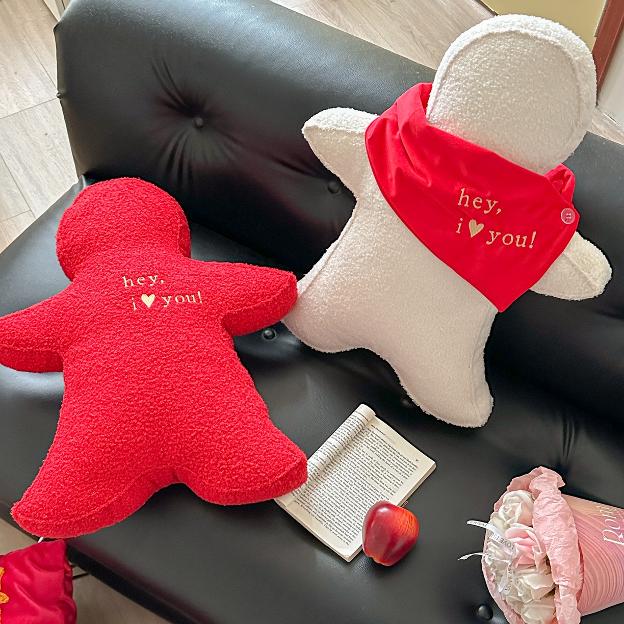 91家纺网 家纺一手货源 找家纺 （总）美茉家居 爱的依偎（靠垫）