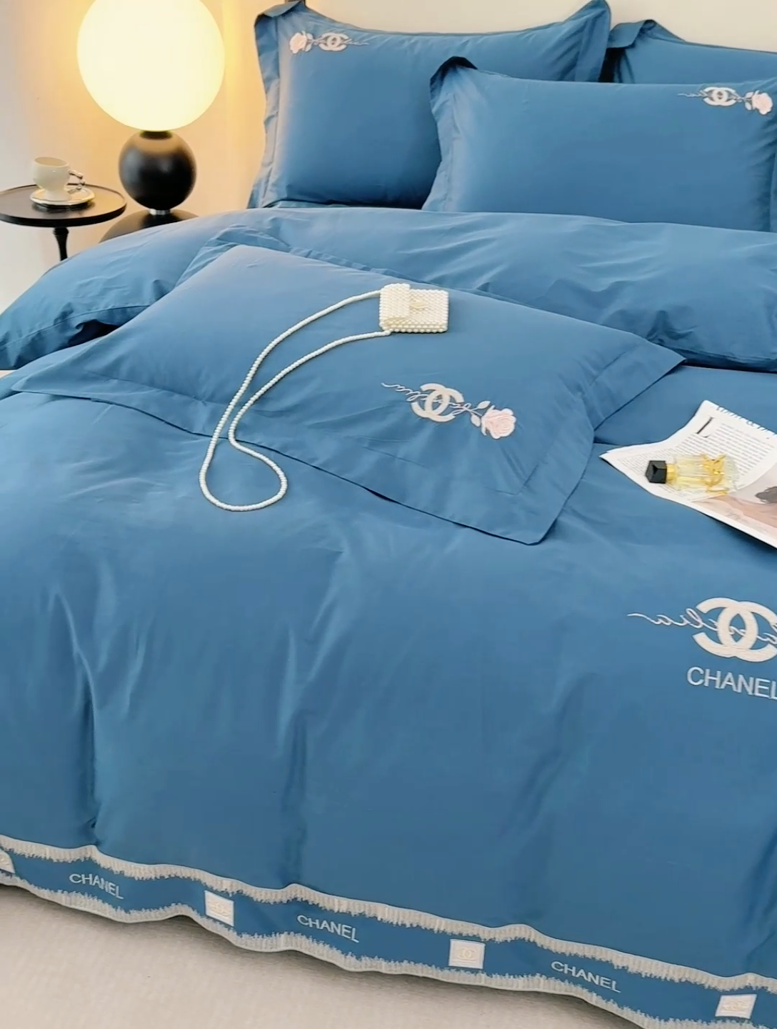 91家纺网 家纺一手货源 找家纺 优姿家纺2025新品高端加密全棉100支绣花宽边四件套 奢侈生活-宝石蓝