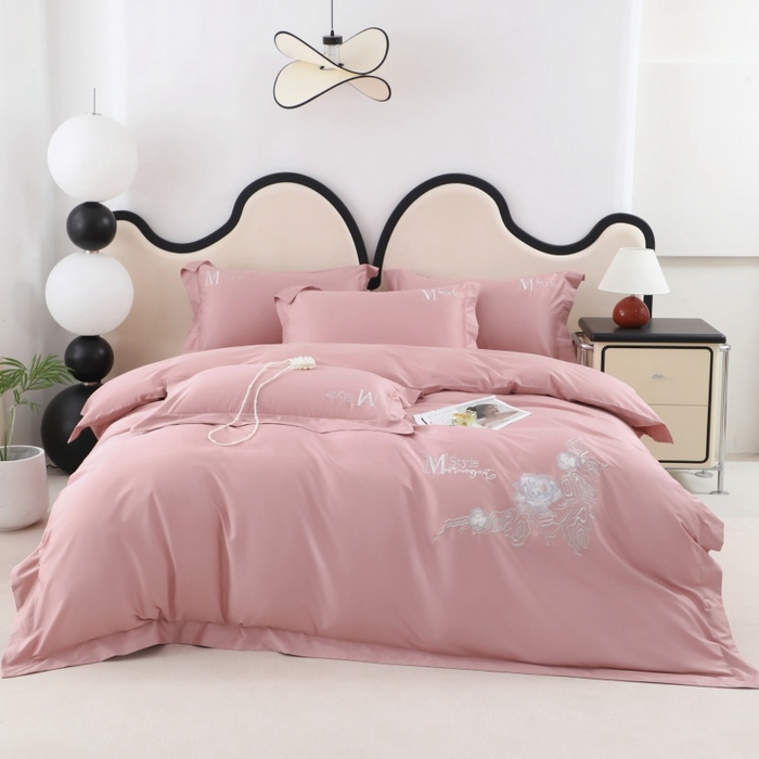 91家纺网 家纺一手货源 找家纺 优姿家纺2025新品高端加密全棉100支绣花宽边四件套 淡雅生活-豆沙红