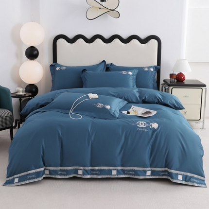 91家纺网 家纺一手货源 找家纺 优姿家纺2025新品高端加密全棉100支绣花宽边四件套 奢侈生活-宝石蓝