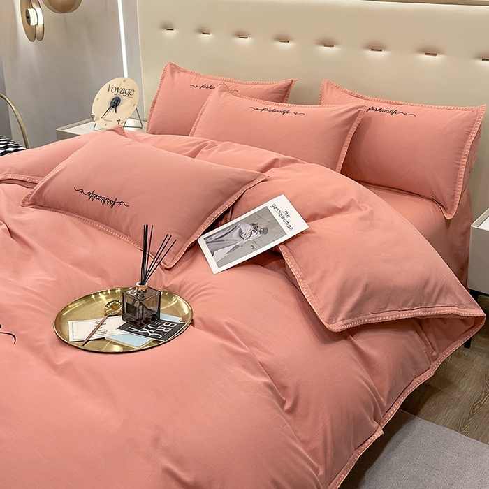 91家纺网 家纺一手货源 找家纺 2025新款13374全棉母婴级贝壳绣宽边枕套纯色刺绣三角针四件套全棉贡缎新疆长绒字母款 贝壳绣-奶油粉