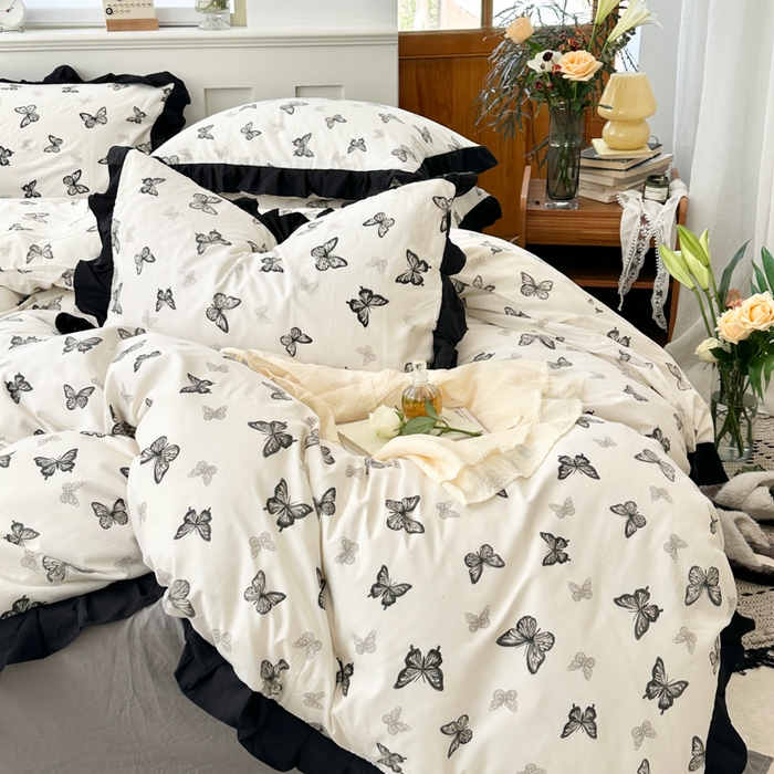 91家纺网 家纺一手货源 找家纺 芷凡家纺 2025新款皱皱云感棉赫本风韩式花边四件套 蝶梦