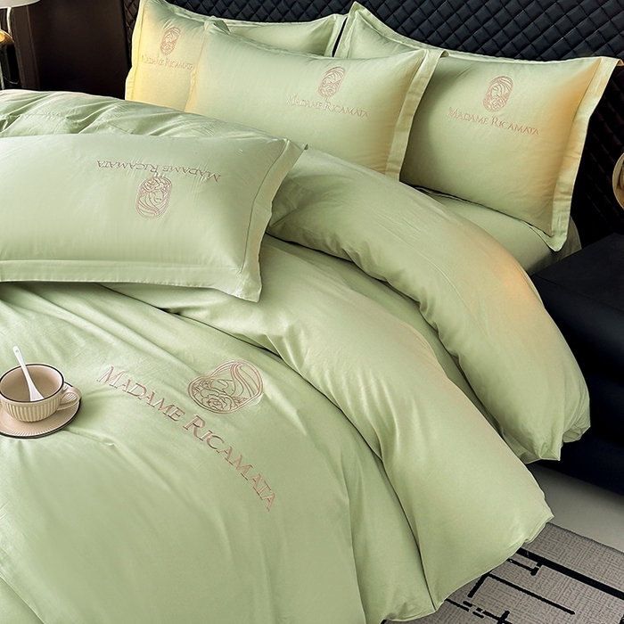 91家纺网 家纺一手货源 找家纺 梦莱斯2025新款长绒棉刺绣轻奢系列四件套 抹茶绿