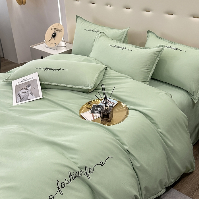 91家纺网 家纺一手货源 找家纺 2025新款13374全棉母婴级贝壳绣宽边枕套纯色刺绣三角针四件套全棉贡缎新疆长绒字母款 贝壳绣-炫彩绿