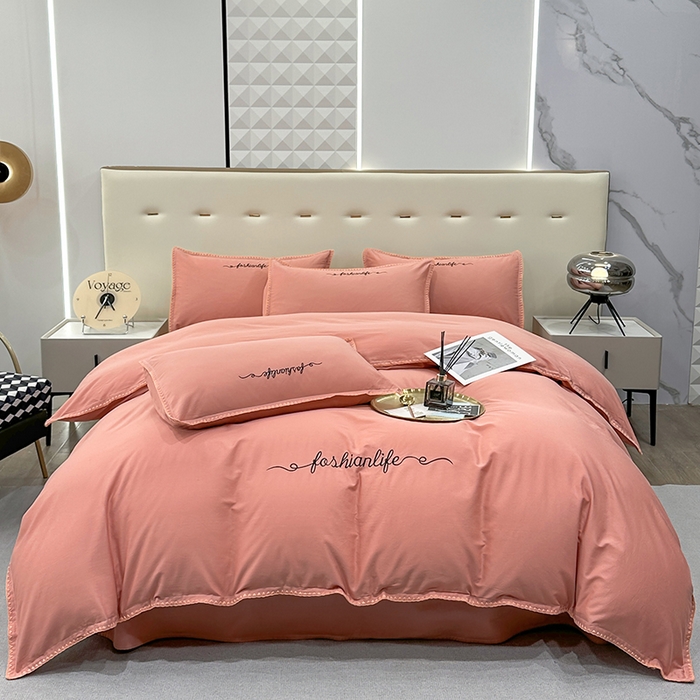 91家纺网 家纺一手货源 找家纺 2025新款13374全棉母婴级贝壳绣宽边枕套纯色刺绣三角针四件套全棉贡缎新疆长绒字母款 贝壳绣-奶油粉