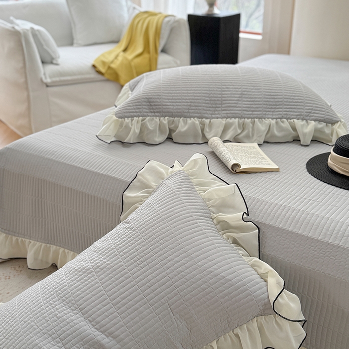 91家纺网 家纺一手货源 找家纺 琳可家居 2025新款雪精灵系列兰精天丝凉感床盖三件套 素雅灰