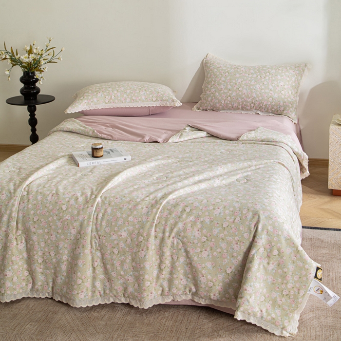 91家纺网 家纺一手货源 找家纺 玛德琳 2025新款双层纱大豆夏凉被空调被夏被四件套 马丁的画