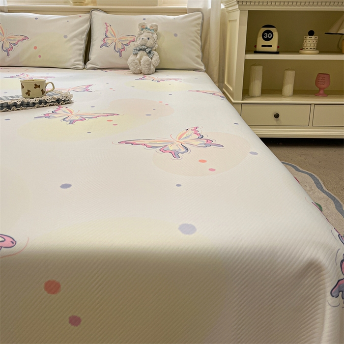 91家纺网 家纺一手货源 找家纺 星座家纺 2025新款斜纹提花凉感丝凉席床单款三件套 彩蝶