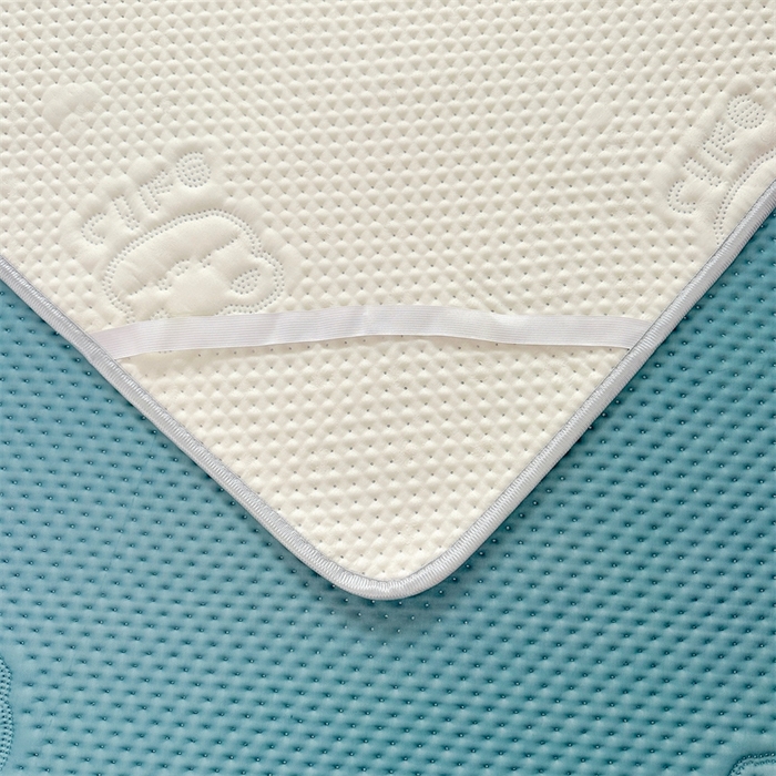 91家纺网 家纺一手货源 找家纺 慕木2025新款A类凉感丝小冰熊云母冰丝凉席床笠夏被系列  小冰熊-宾利蓝